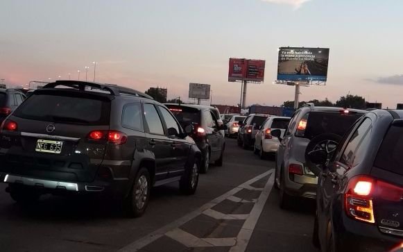 Autopista Buenos Aires-La Plata: demoras por un siniestro vial