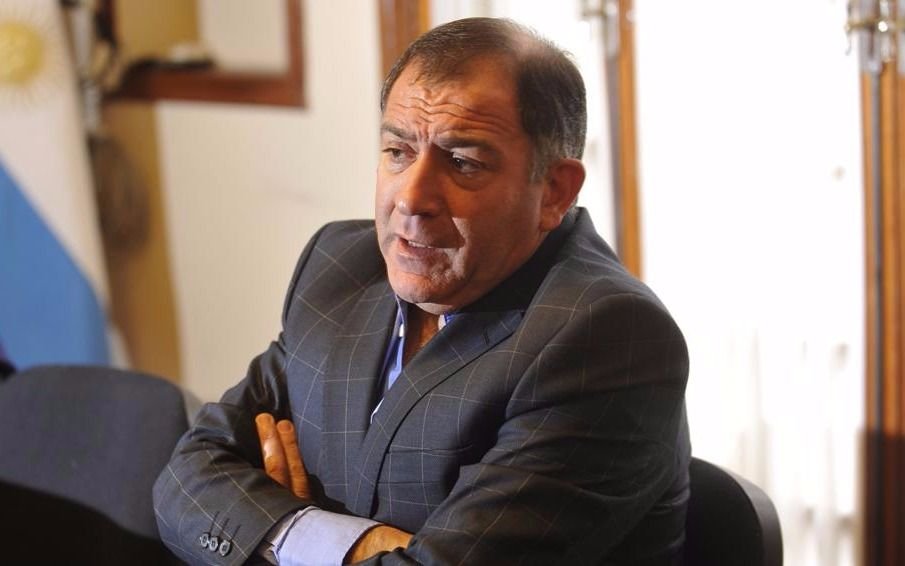 Desplazaron a Luis Juez de la embajada de Ecuador