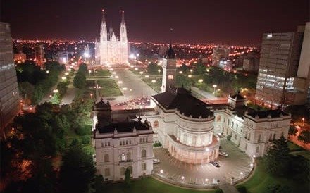 Este sábado se realizará en La Plata una nueva edición de "Museos a la Luz de la Luna"