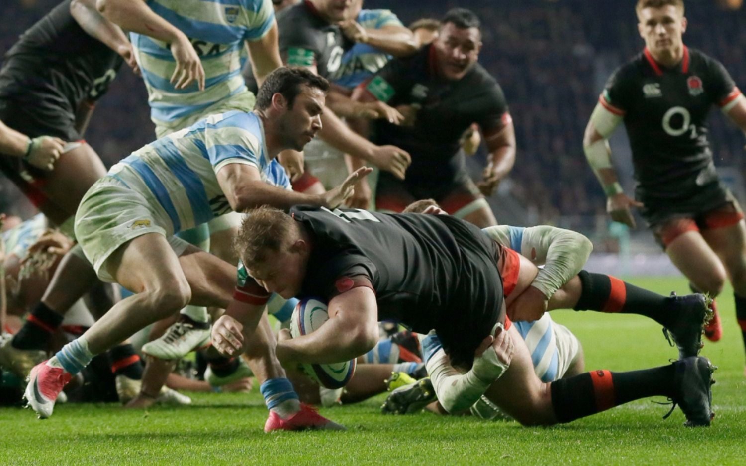 En partido chato, Inglaterra venció a Los Pumas