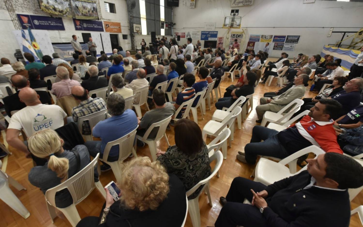 El Municipio asiste a los clubes y demás entidades para que obtengan beneficios en el pago del servicio eléctrico