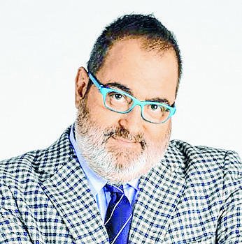 Jorge Lanata no vio el piso, se cayó y se quebró