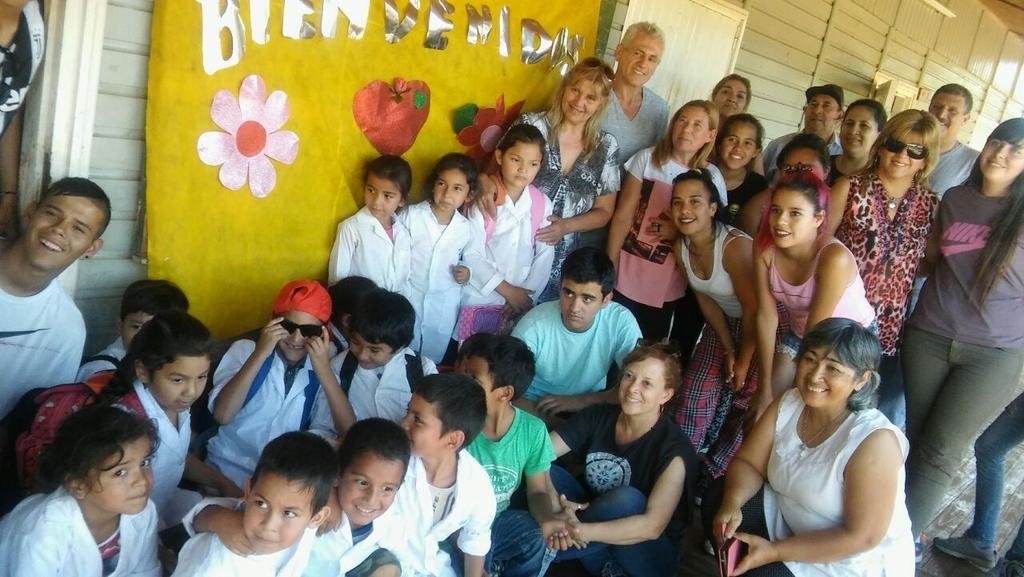 Chicos de una escuela de Arana llevan su cruzada a Misiones y se sacan un diez en solidaridad