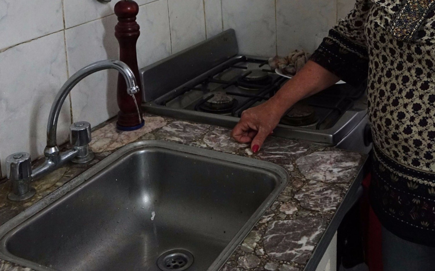Tras un desperfecto, ABSA advirtió por baja presión de agua en los hogares