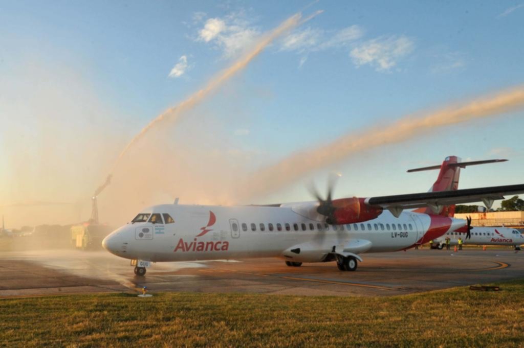 Avianca ya comenzó a operar en el país y prevé fuertes inversiones