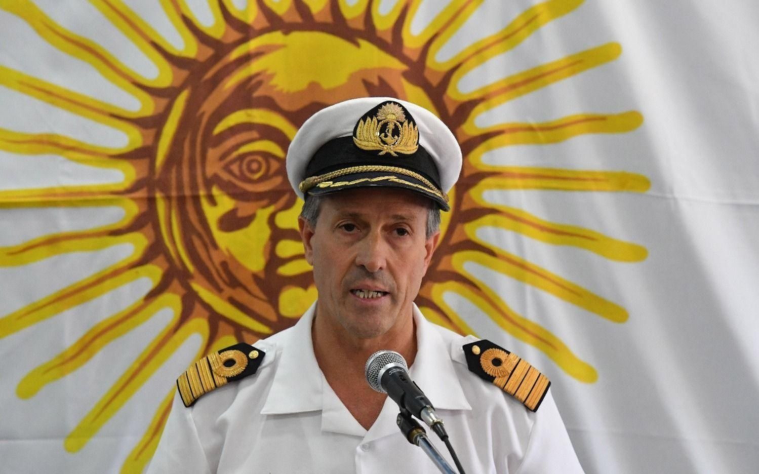 La Armada aclaró que "ninguna unidad zarpa sino está en condiciones operativas de hacerlo"