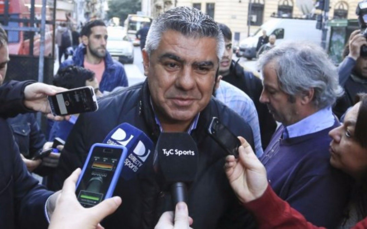 Tapia confirmó que analizan la vuelta de los visitantes y eliminar los promedios