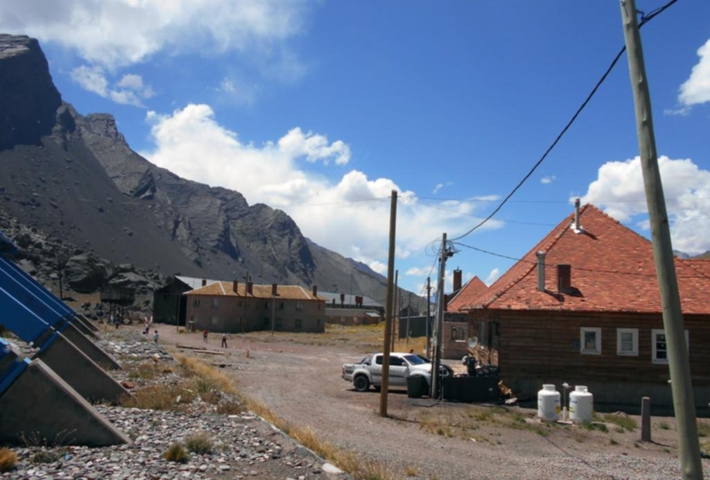 Las Cuevas, el pequeño pueblo se luce en el imponente cordón andino