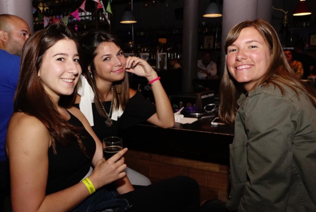 La noche platense, en bares y restaurantes