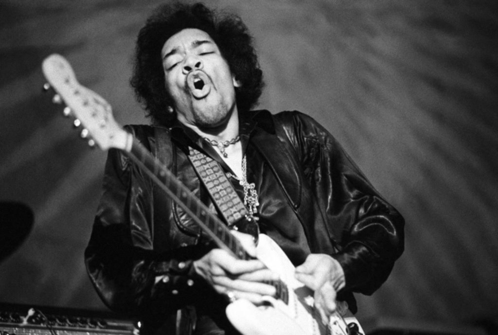 Jimi Hendrix cumple 75: la guitarra revolucionaria