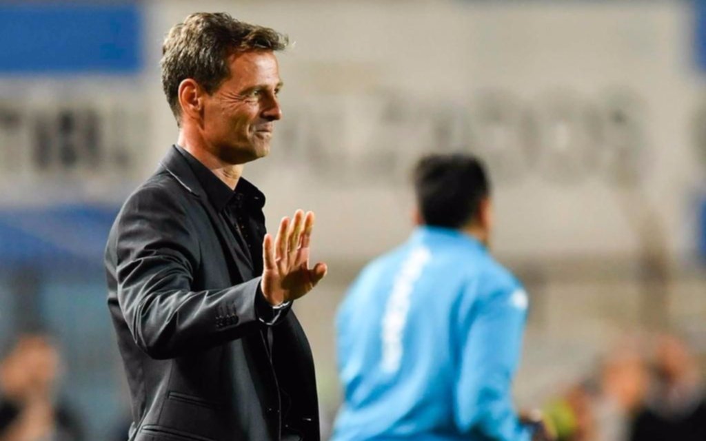 Diego Cocca anunció su renuncia como entrenador de Racing