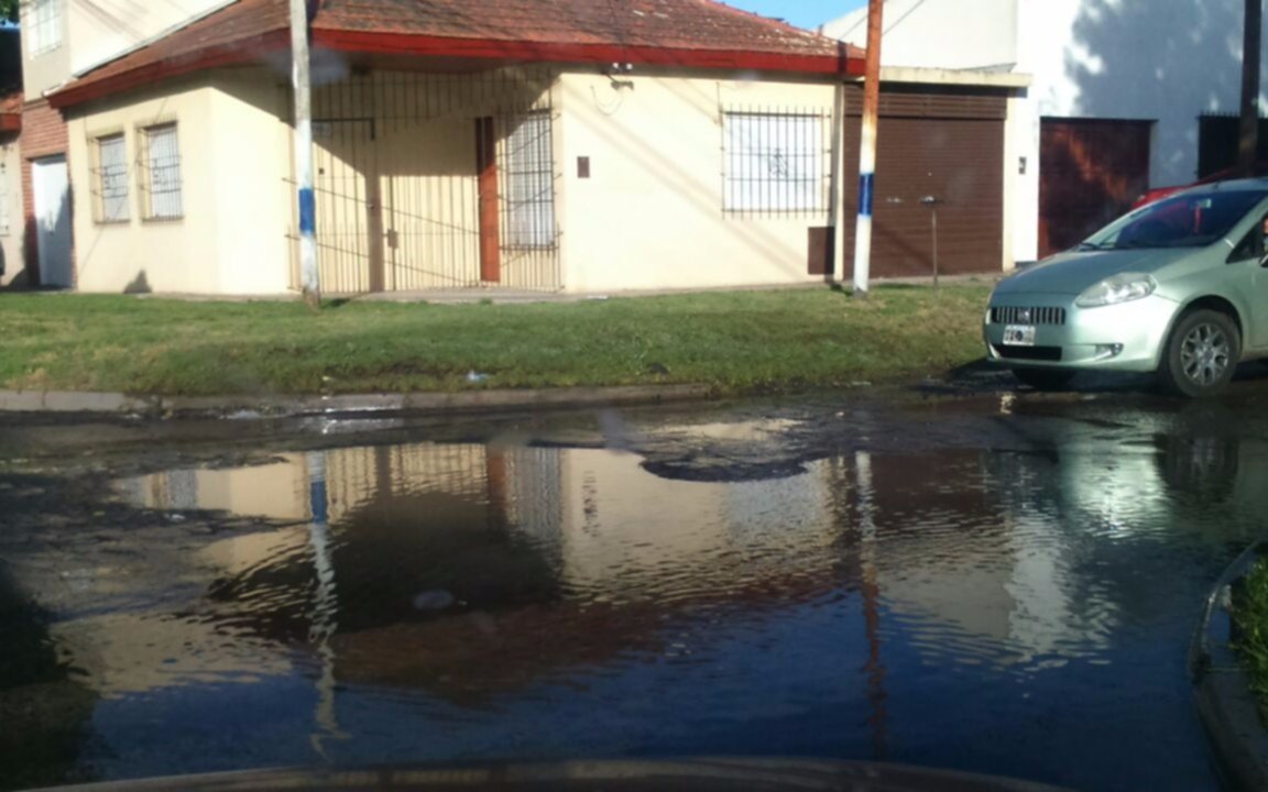 Gran pérdida de agua y "cráter"  en 14 y 73
