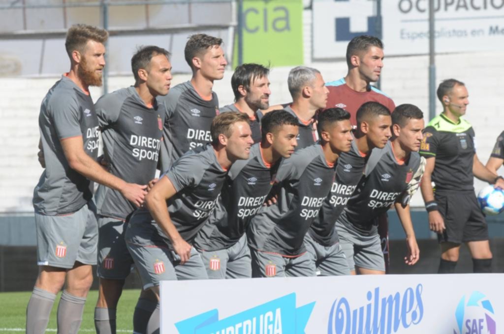 En Córdoba, el Pincha podría repetir equipo por primera vez