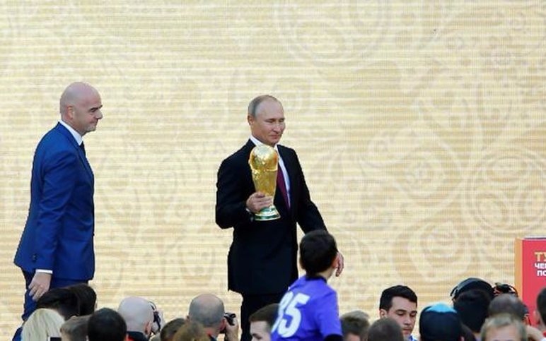 La Copa del Mundo ya anda por el Palacio del Kremlin