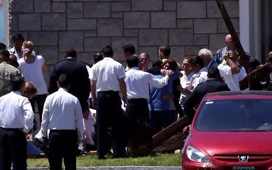 La angustia de los familiares tras el último parte de la Armada