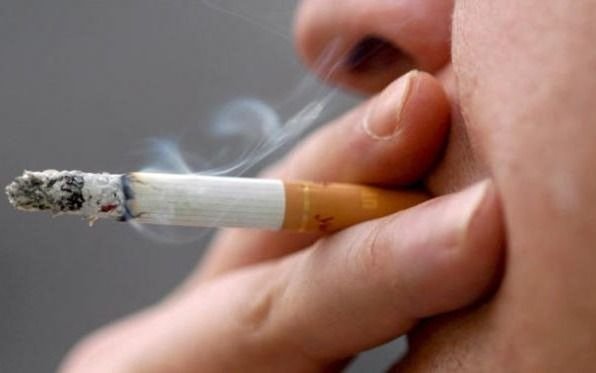 Otra excusa para dejar de fumar: volvieron a aumentar los cigarrillos