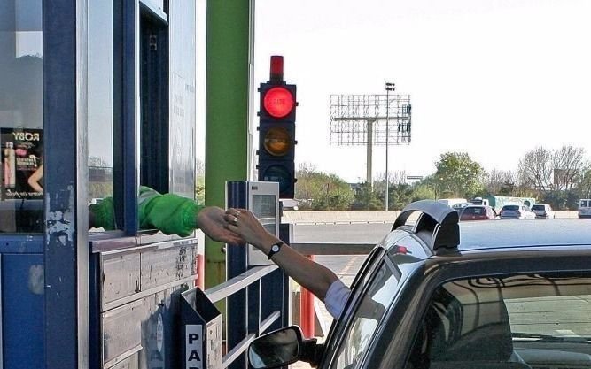 Ojo con pasar el peaje sin pagar: fijaron fuertes multas