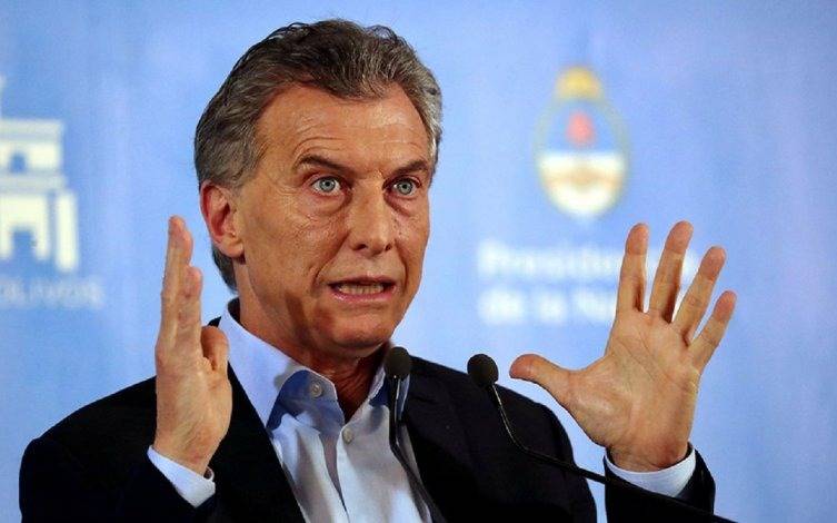 "Es una decisión de los clubes que se juegue con visitantes" dijo Macri sobre la Superfinal
