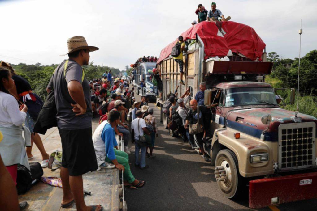 La caravana de centroamericanos se mete de lleno en la campaña de EE UU
