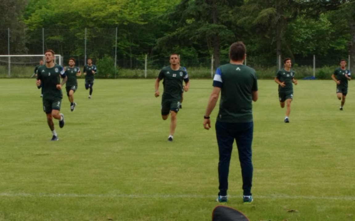 El Lobo entrenó en Abasto y Silva prepara la vuelta para enfrentar a Racing