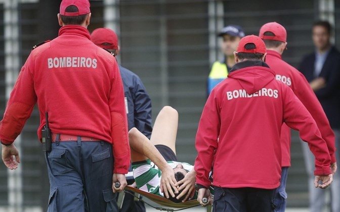 Un jugador de la Selección se rompió los ligamentos y será baja para Scaloni