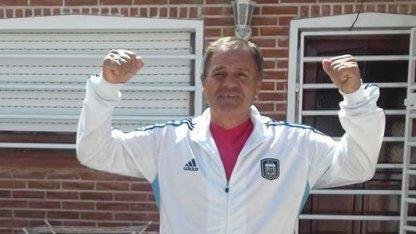 Un ex campeón de boxeo murió atragantado con medialunas