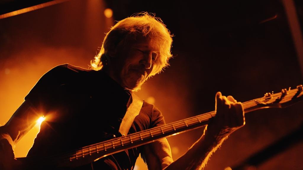 Fuego, política y música: todo lo que hay que saber de los shows de Roger Waters en La Plata