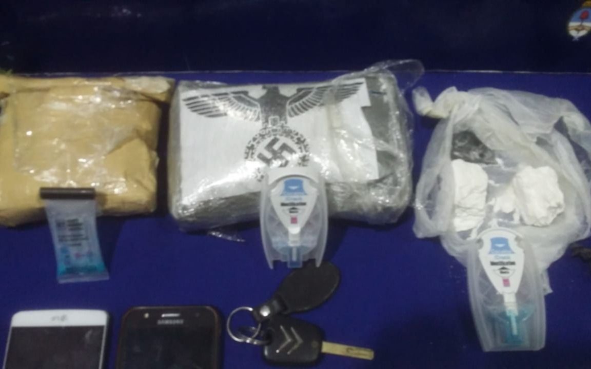Cae banda narco que marcaba la cocaína con simbología nazi