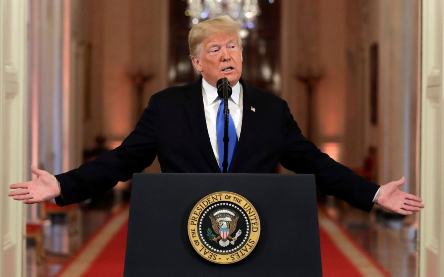Trump celebra a medias y pide a los demócratas "trabajar juntos"