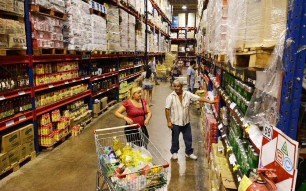 Mayoristas ponen el foco en varios productos de almacén y limpieza para hacer descuentos