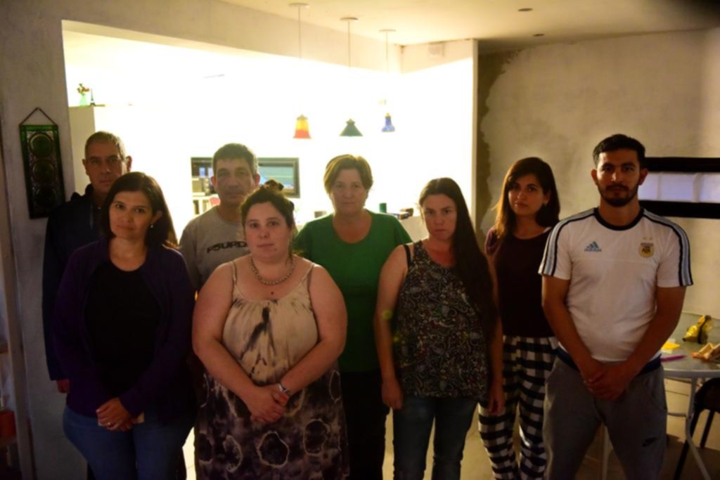 Los vecinos de un complejo habitacional de Olmos dicen estar “aterrados” por los robos