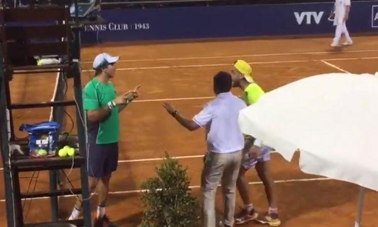 Berlocq y Argüello protagonizaron un escándalo que casi termina a las piñas