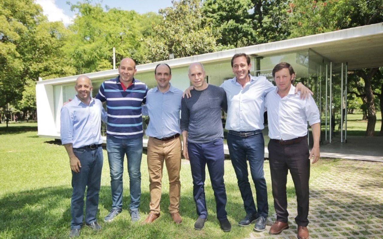Molina en un intercambio con intendentes en Santa Fe