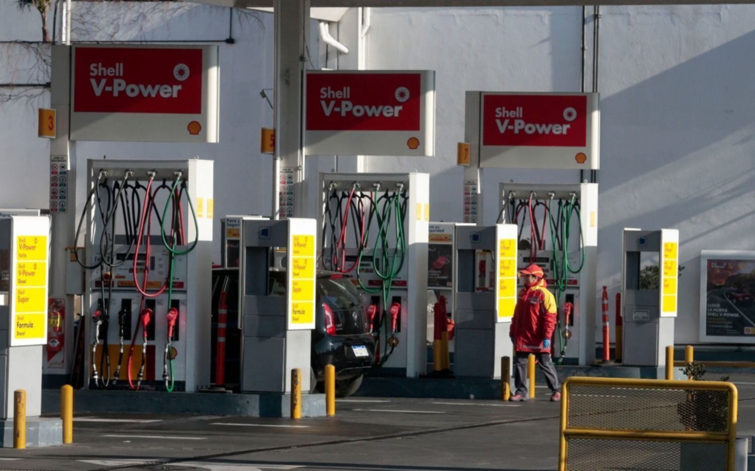 Shell baja sus combustibles hasta un 2,7% en todo el país