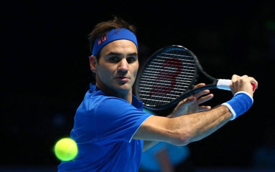 Federer venció a Thiem y recuperó las chances en el Masters de Londres