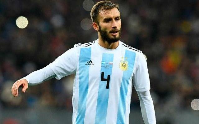 Por lesión, Pezzella fue desafectado de la Selección