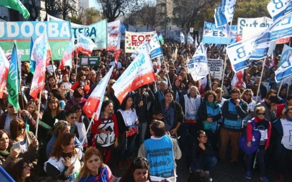 Los docentes analizan medidas de fuerza para los próximos días