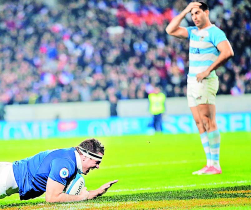 Los Pumas no pueden hacer pie y volvieron a caer: esta vez ante Francia