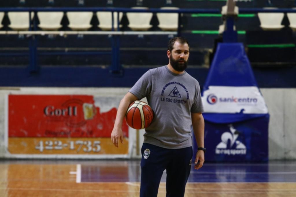 Gimnasia visita a Racing en Chivilcoy para dar el segundo paso en la Liga Argentina