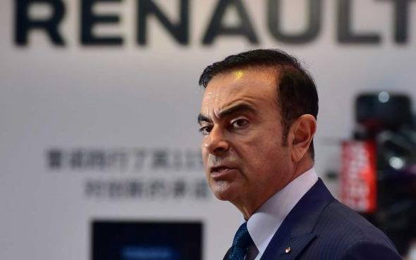 Nissan aparte al presidente de la empresa tras su arresto