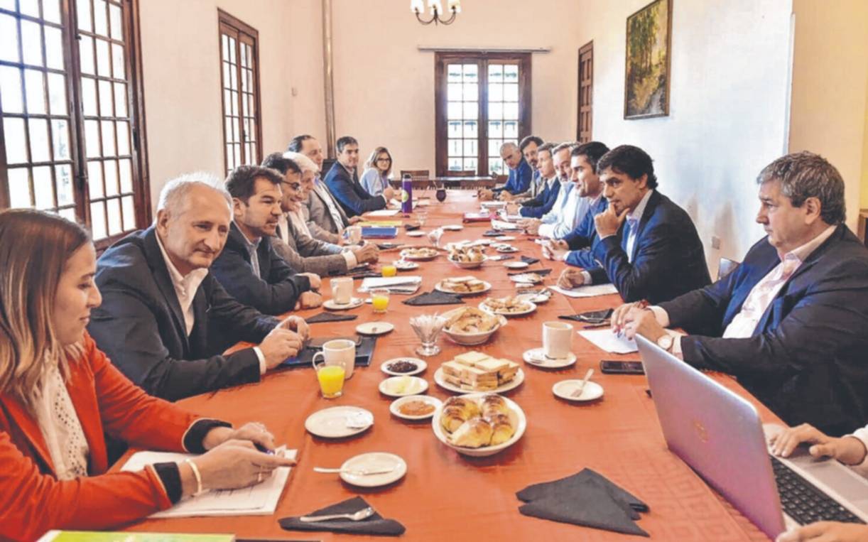 La Provincia inició reuniones con el Frente Renovador por el presupuesto bonaerense