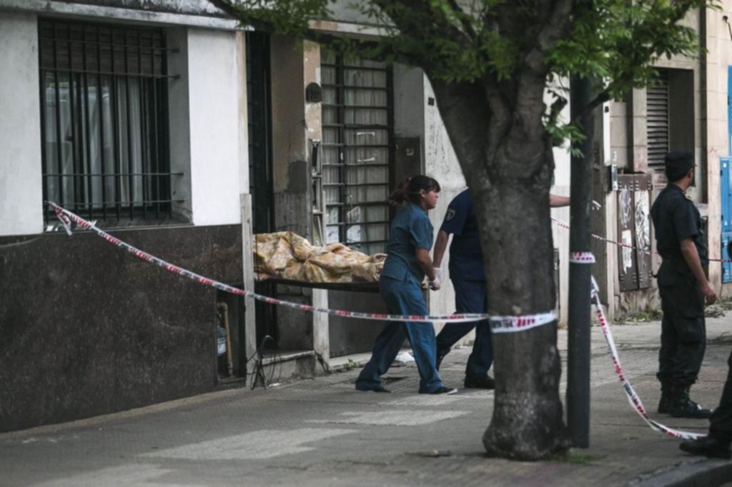 La autopsia sumó más espanto al femicidio en 1 y 42