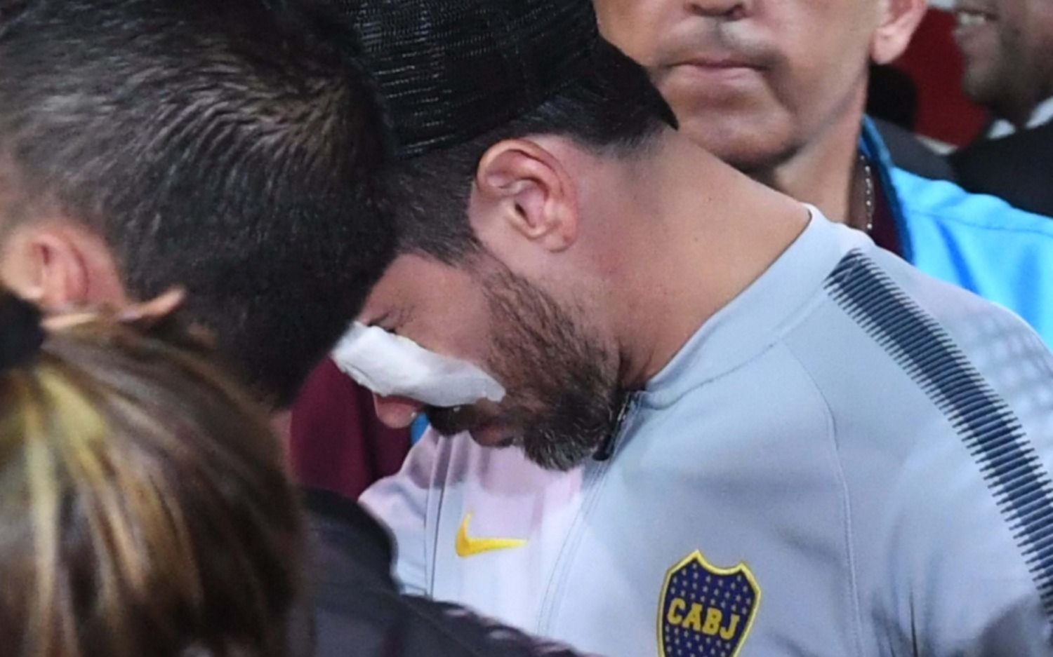 Pablo Pérez dice que está para jugar y habría tres jugadores con vómitos