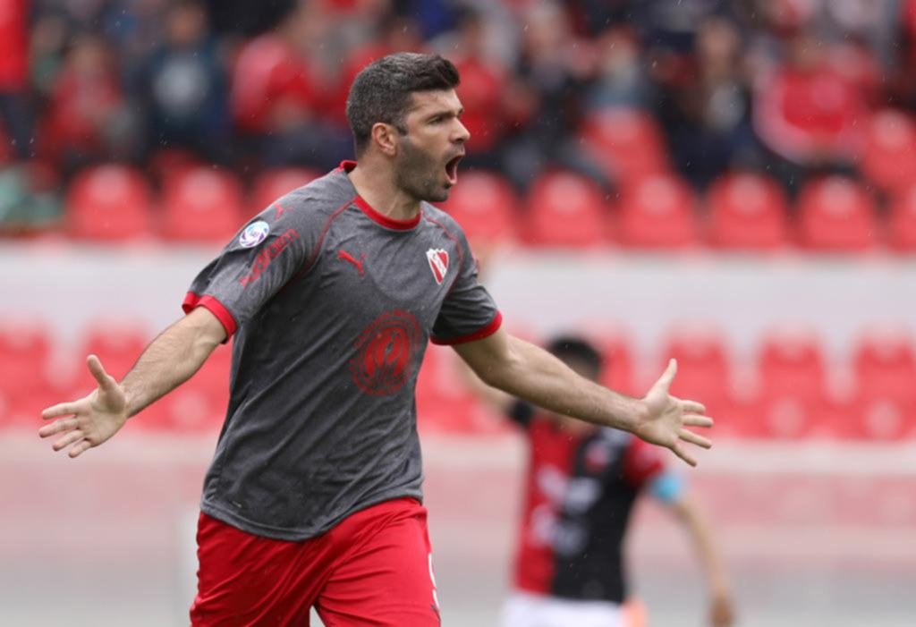 El invicto Defensa recibe a Tigre y el Rojo tratará de meter la quinta en Lanús