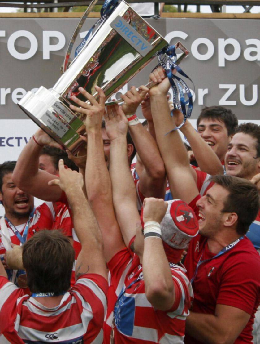 Alumni rompió la hegemonía de Hindú y gritó campeón