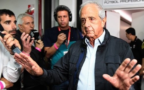 "Le preguntaré a Angelici por qué pidió los puntos"