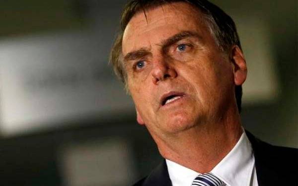 Bolsonaro nombra a un cuarto militar para su gabinete en Brasil