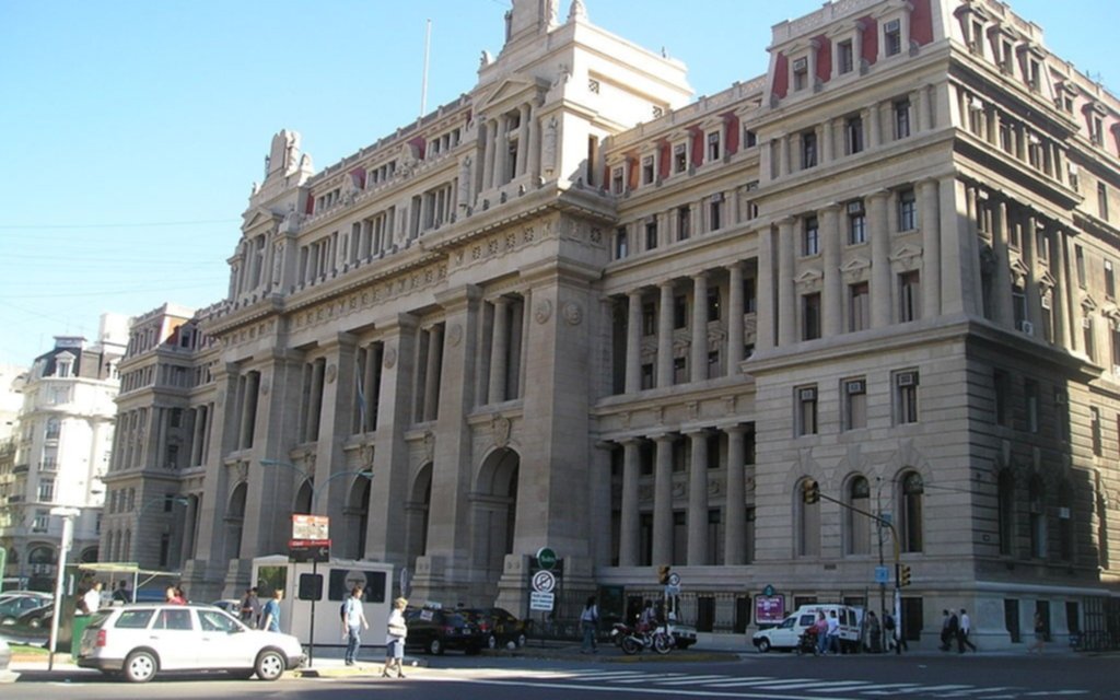 La Corte Suprema definirá mañana si los jueces deben pagar el impuesto a las ganancias