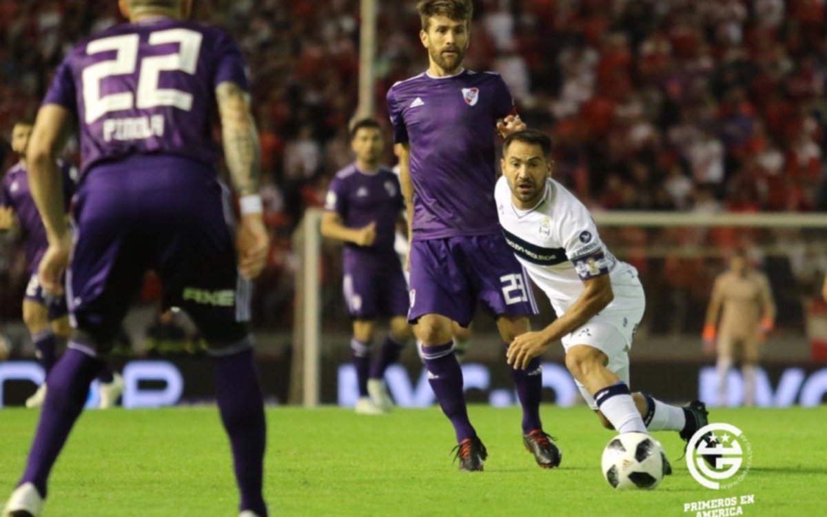 Rinaudo: "La ilusión ahora se triplica, vamos por la copa claramente"