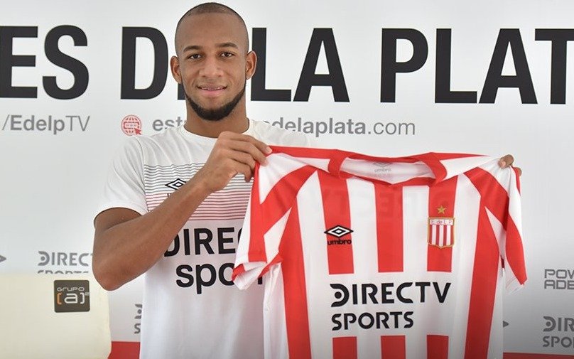 El Pincha entrenó en City Bell y presentó a López